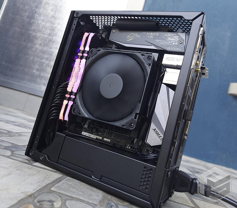 Velka 3 rev 2.1 build by Playground - PC Rig Builder